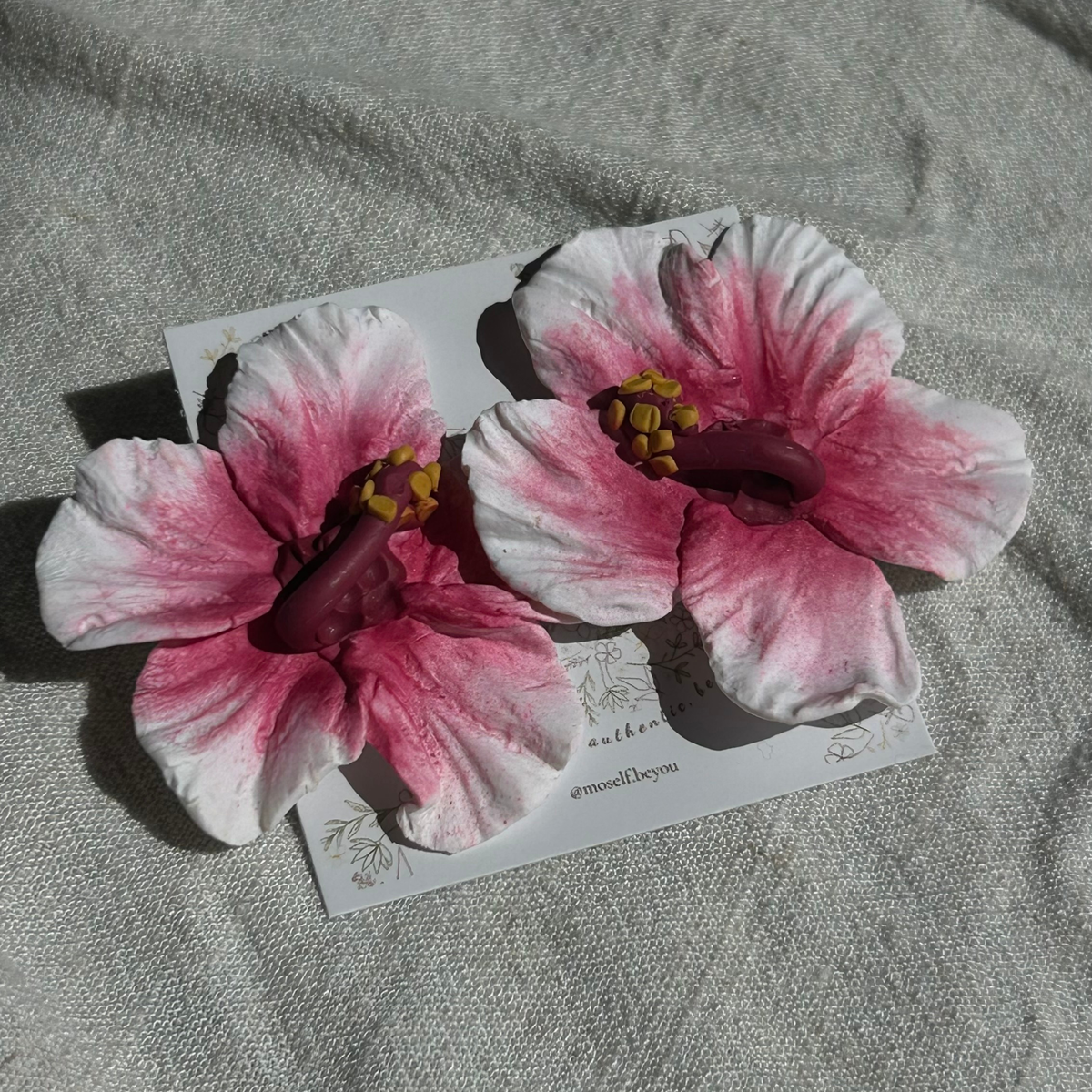 Pendientes Hibiscos