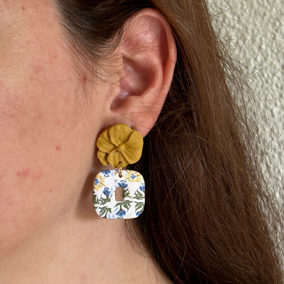 Pendientes Flora - estampado flor mediterránea