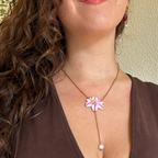 Collar Lillies