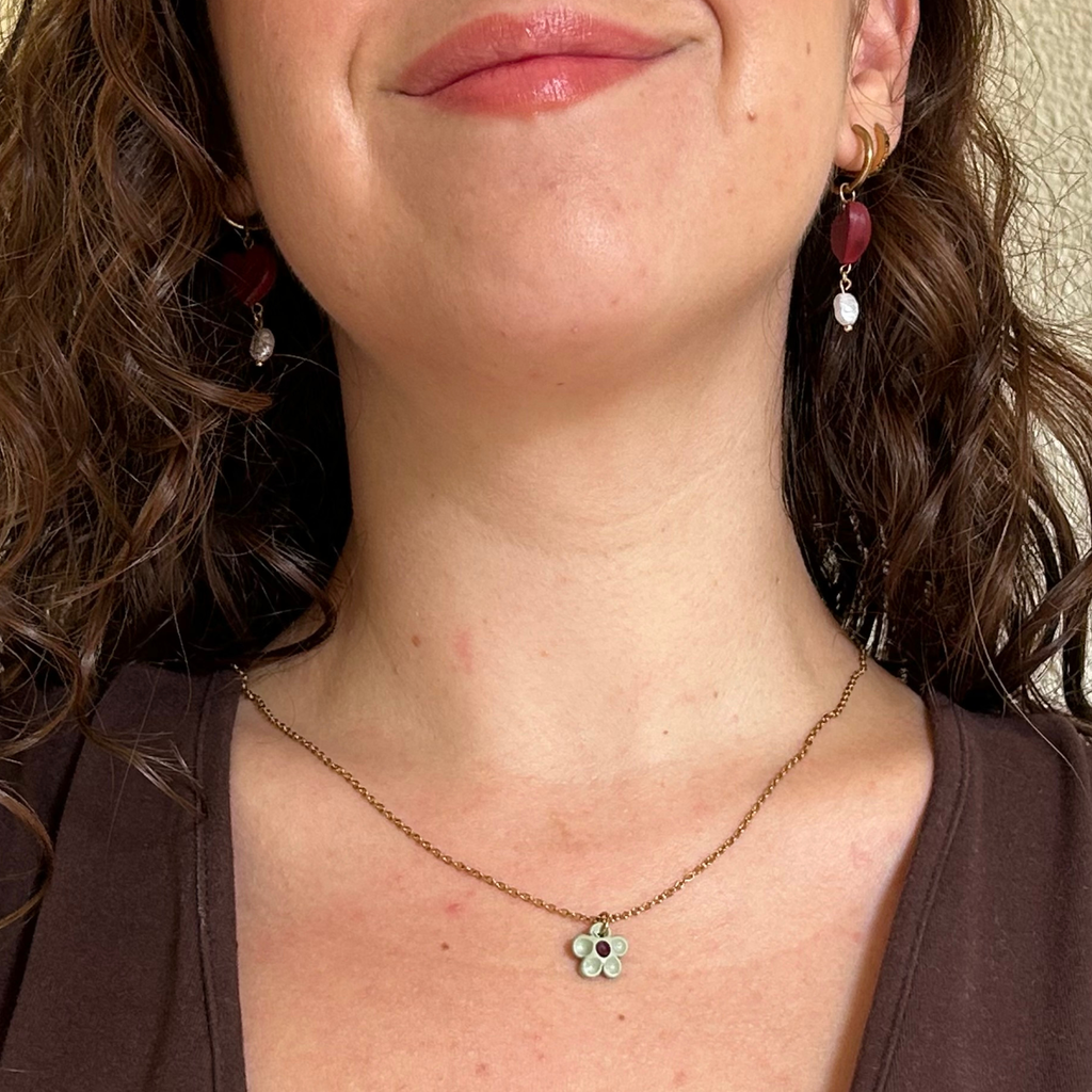 Collar personalizable flores