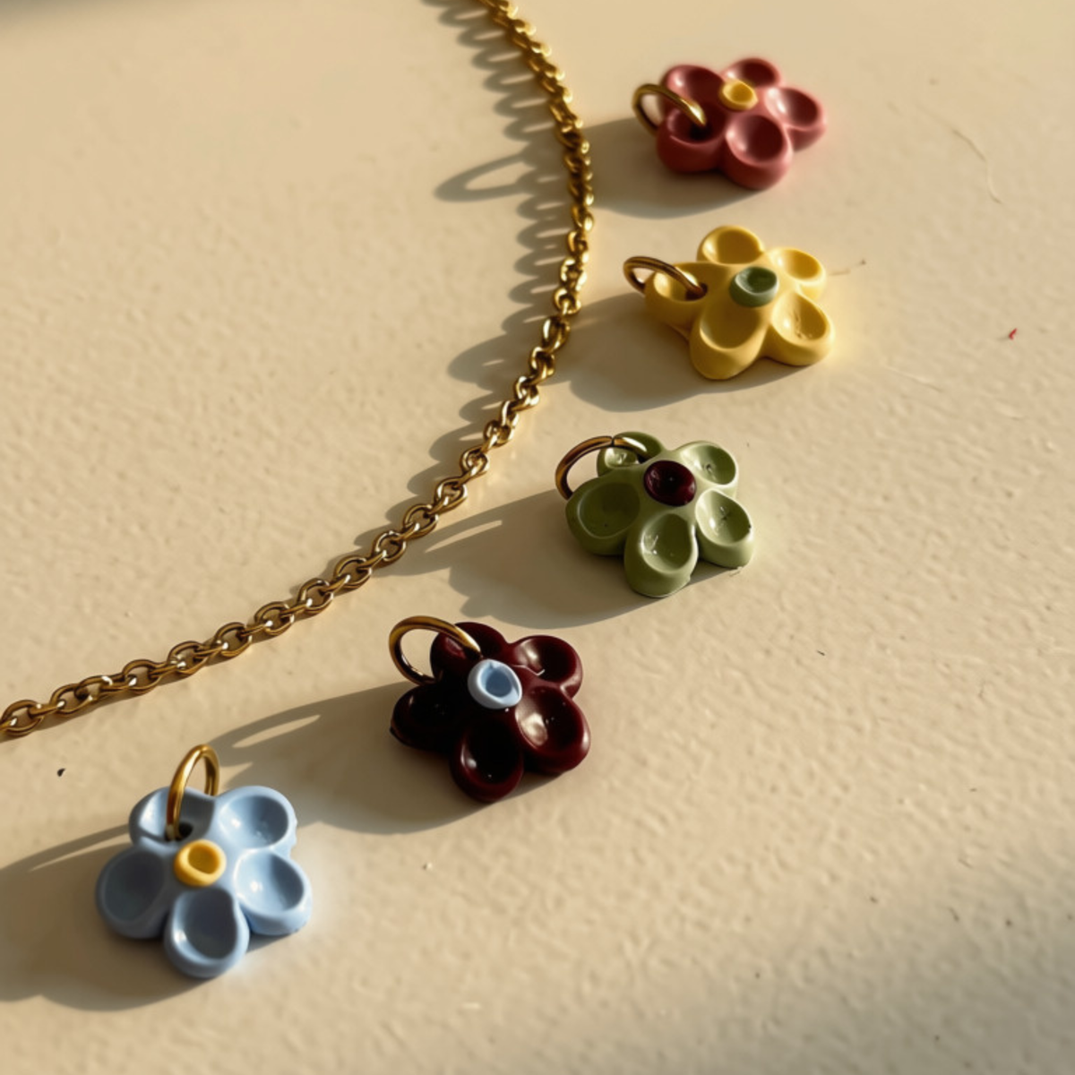 Collar personalizable flores