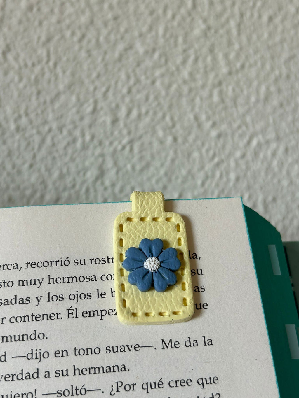 Marcapáginas Alba