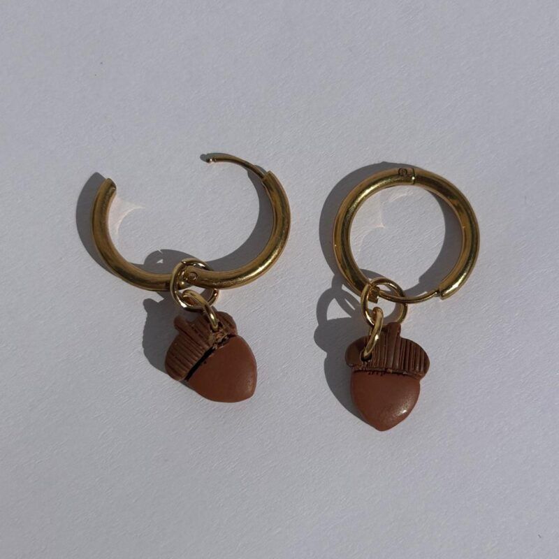 Charm bellota